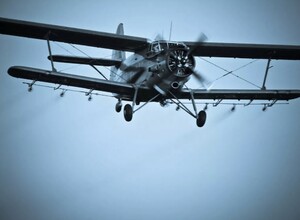 В Казахстане совершил экстренную посадку самолет Ан-2