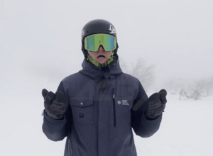 Сноубордисты показали на видео обстановку у горы Красной в Южно-Сахалинске