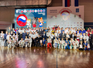 Сахалинские кикбоксеры везут 30 медалей с Международных соревнований.