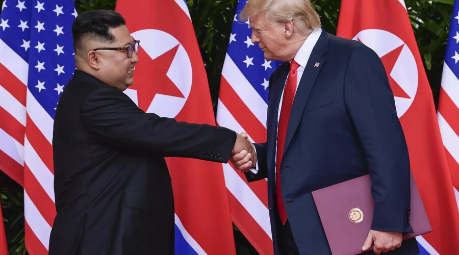 Трамп заявил, что намерен восстановить отношения с Ким Чен Ыном