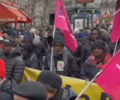В Париже сотни мигрантов протестуют против упрощения депортации