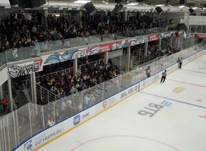 Средняя посещаемость домашних матчей Сахалинских Акул в этом сезоне составила 1038 зрителей