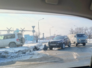 Массовое ДТП произошло по дороге в аэропорт в Южно-Сахалинске