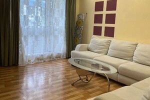 3-комн. квартира, 64 м², 4/5 этаж