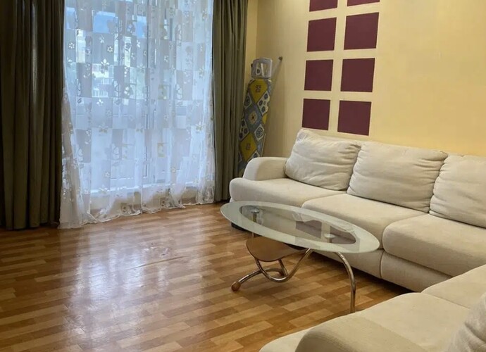 3-комн. квартира, 64 м², 4/5 этаж