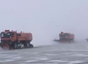 Аэропорт Южно-Сахалинска начал принимать самолеты: некоторые рейсы перенесли на 24 января