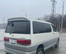 Toyota Hiace, 1998