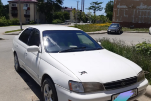 Toyota Corona, 1993