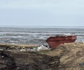 Сахалинцы пожаловались на кучи мусора на побережье озера Буссе
