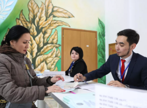 В Казахстане зафиксировали случаи голосования вместо родственников